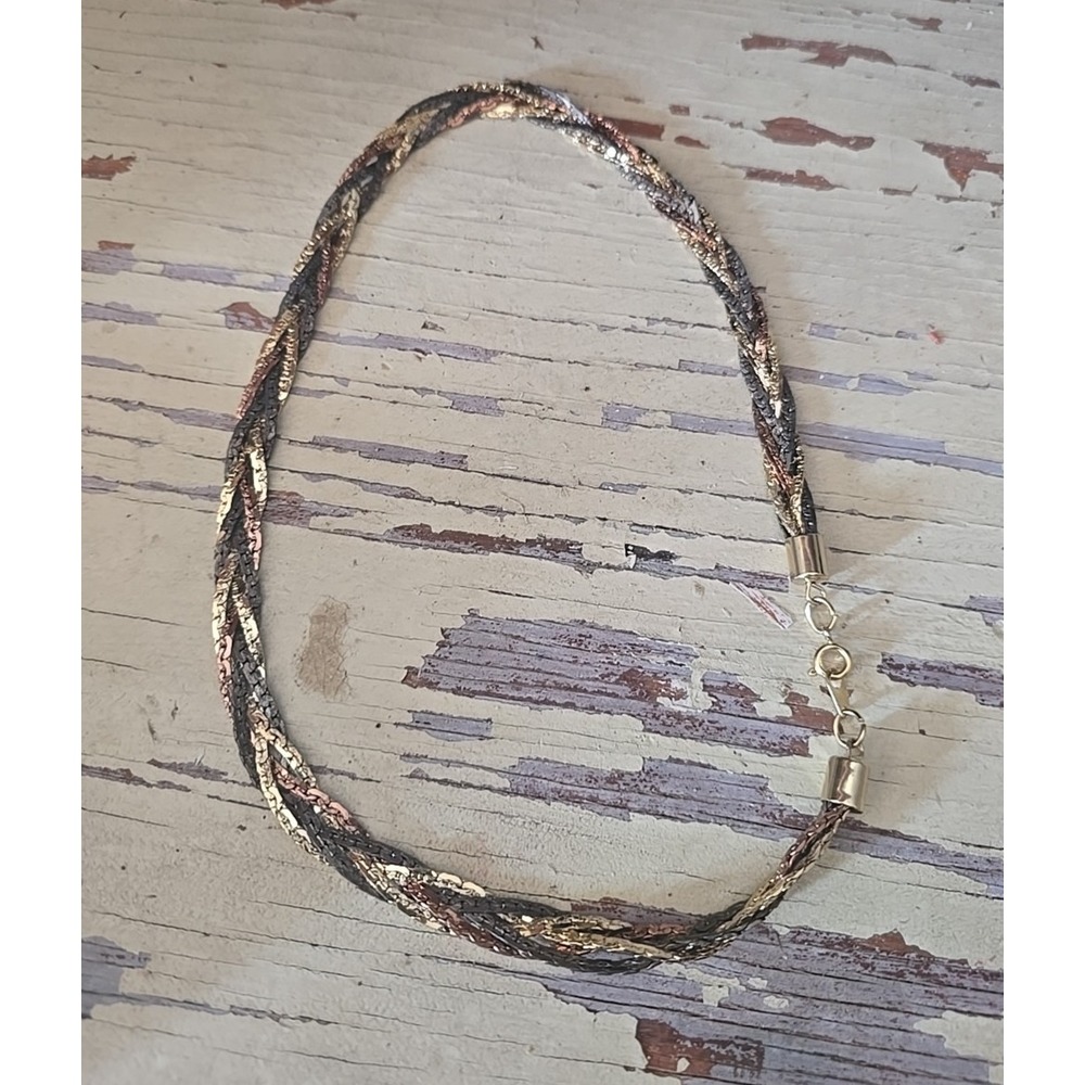 Vtg Tri-Tone Color‎ Braided Style Herringbone Korea Fashion Jewelry Necklace - Picture 2 of 5